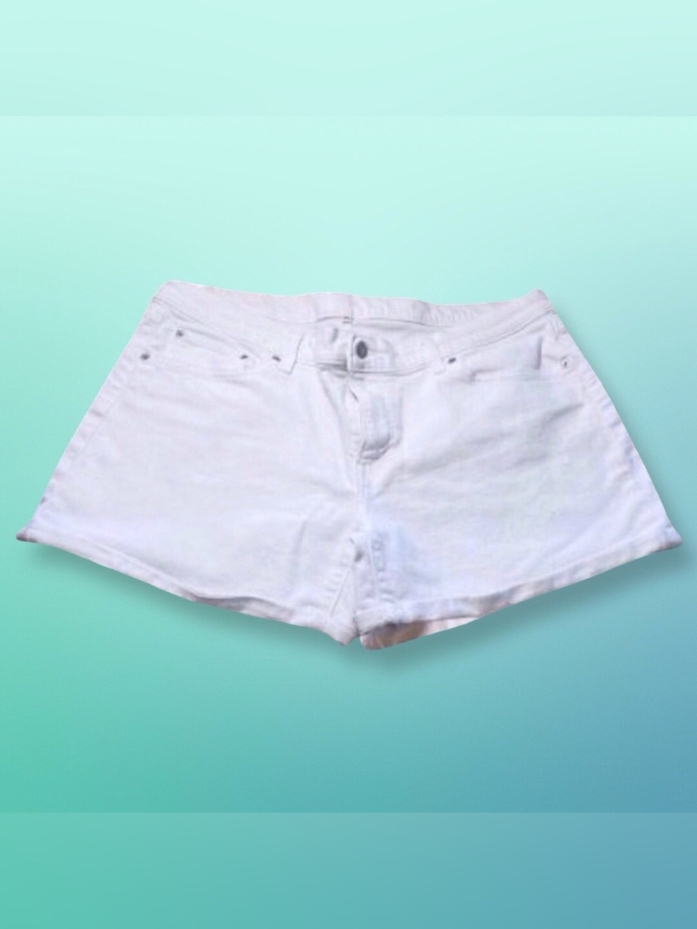 Levi's White Denim Shorts | Size W34 | 5-Pocket | Like New